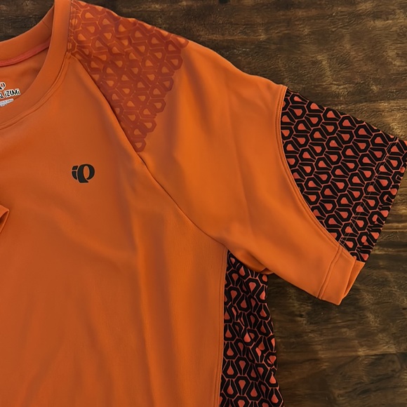 Pearl IZUMi matching tops - Picture 7 of 12